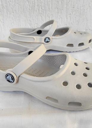 Шлепки,босоножки crocs р.37