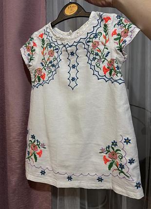 Сукня з вишивкою zara 92р