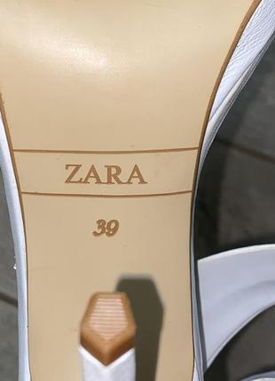 Белые босоножки zara,высокий каблук,шпилька5 фото