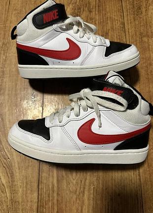 Кросівки nike court borough р-36