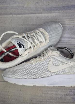 Кроссовки nike