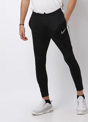 Спортивні чоловічі штани nike dry -fit