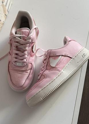 Кросівки nike атласні