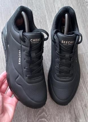 Жіночі кросівки skechers