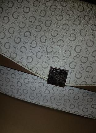 Сумочка от guess 3