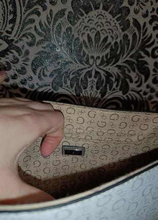 Сумочка от guess 8