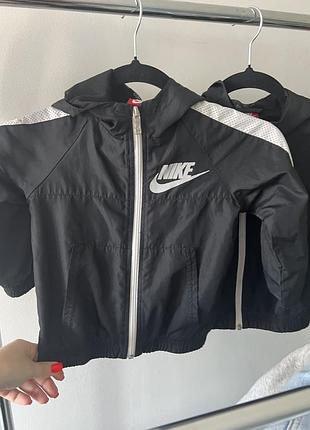 Ветровка nike оригінал