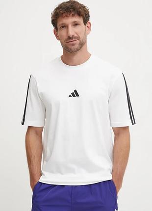 Бавовняна чоловіча футболка adidas