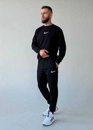 Спортивний костюм nike