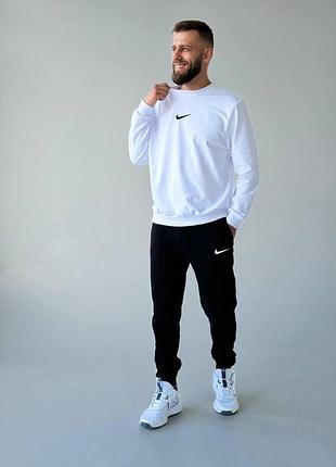 Спортивний костюм nike