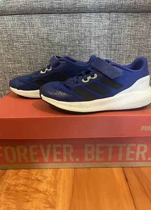 Кросівки adidas