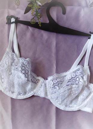 Мягкий бюстик primark