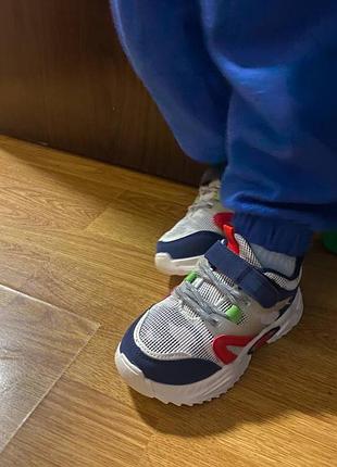 Кросівки дитячі