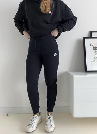 Спортивні штани nike