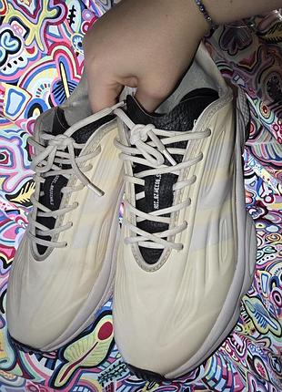 Продам кроссовки adidas originals adiprene оригинал