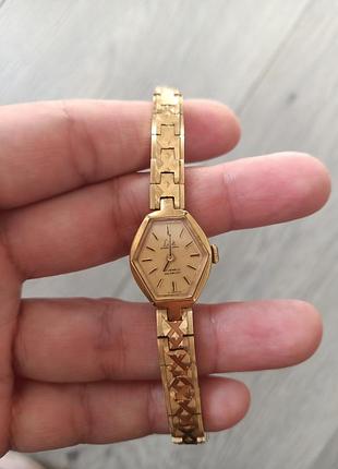 Винтажные, ручные, женские часы limit international, 17 jewels