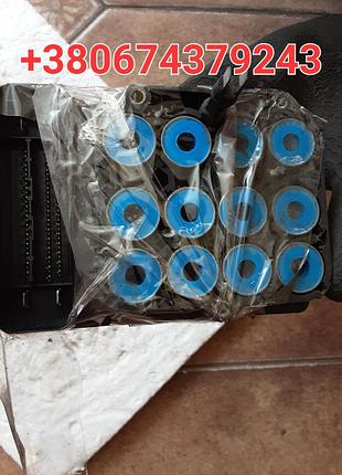 Блок управления abc mercedes w203 w209 (могги)