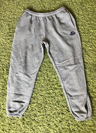 Спортивні штани lonsdale