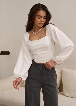 Элегантная женская блуза