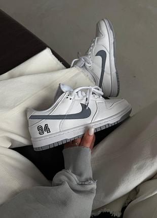 Кроссовки nike sb dunk
supreme ‘94 white / grey premium