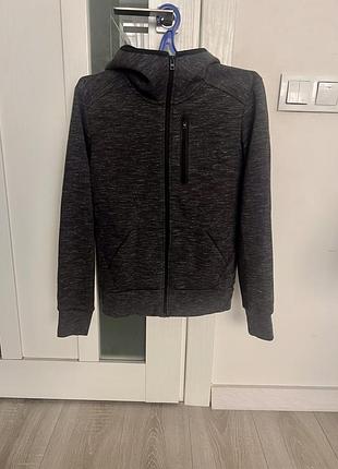 Толстовка uniqlo в ідеальному стані