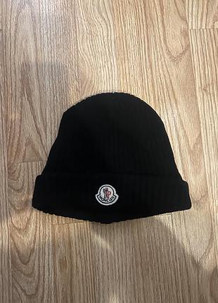 Шапка moncler