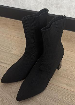 Ботинки чулки zara