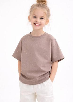 Футболка с камушками