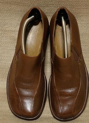 Темно-коричневые закрытые кожаные туфли clarks англия 36 1/2 р.4 фото