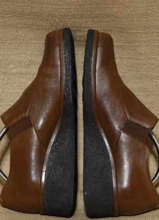 Темно-коричневые закрытые кожаные туфли clarks англия 36 1/2 р.6 фото