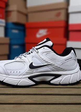 Мужские кроссовки nike v5 rnr white black найк белого с черными цветами