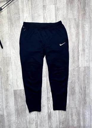Штани від nike