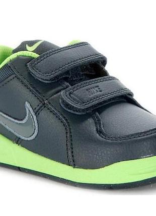 Детские, кожаные кроссовки nike pico 4.
размер - 21.