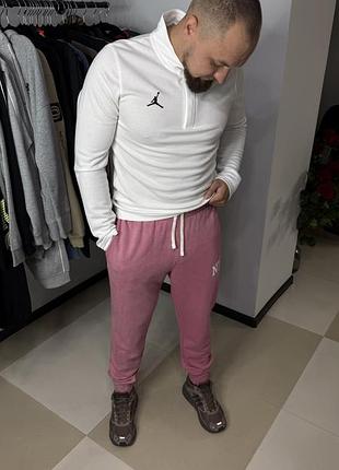 Штани чоловікам рожеві nike arch fleece jogger, розмір m, артикул dc0723-665