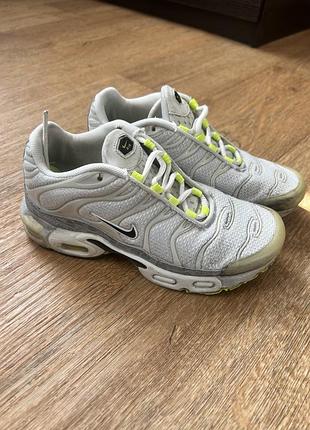 Кросівки nike