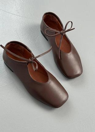 Трендовые женские кожаные балетки
