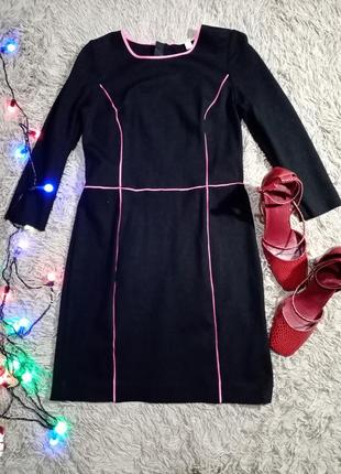 Гарне плаття футляр з рожевими смугами.2 фото