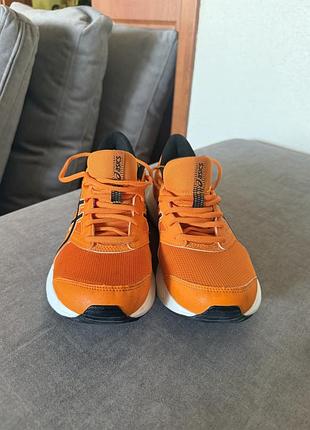 Продам asics 3