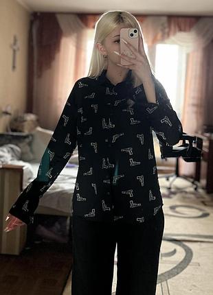 Сорочка з пістолетами жіноча