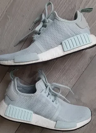 Кроссовки adidas nmd r1 bd8011 (р.38)