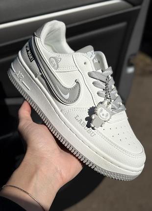 Кеди nike air labubu білі жіночі кросівки