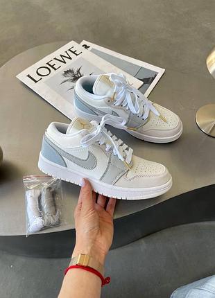 Air jordan low paris