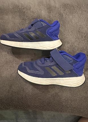 Кросівки adidas