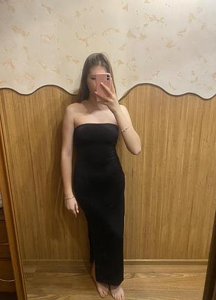 Чорне плаття