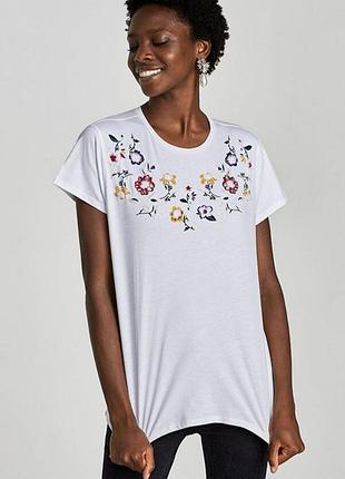 Футболка с принтом и шорты с пояском zara