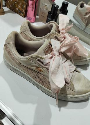 Жіночі кросівки puma basket heart.