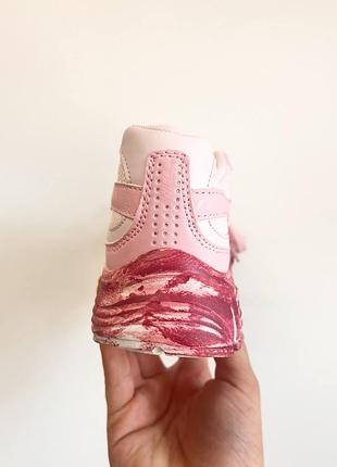 Nike initiator custom pink