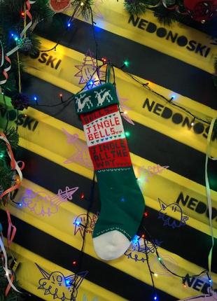 Новогодний рождественский праздничный декоративный носок на камин для подарков