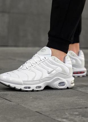 Чоловічі кросівки nike air max plus tn | кросівки чоловічі nike | кросівки найк | спортивні кросівки nike | кросівки спортивні nike