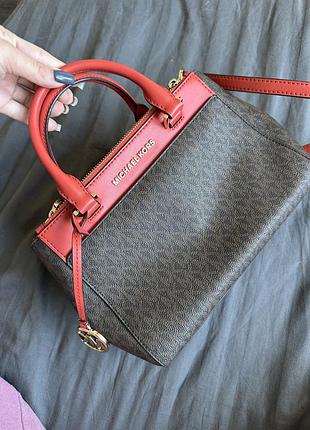 Продам сумка michael kors в гарному стані